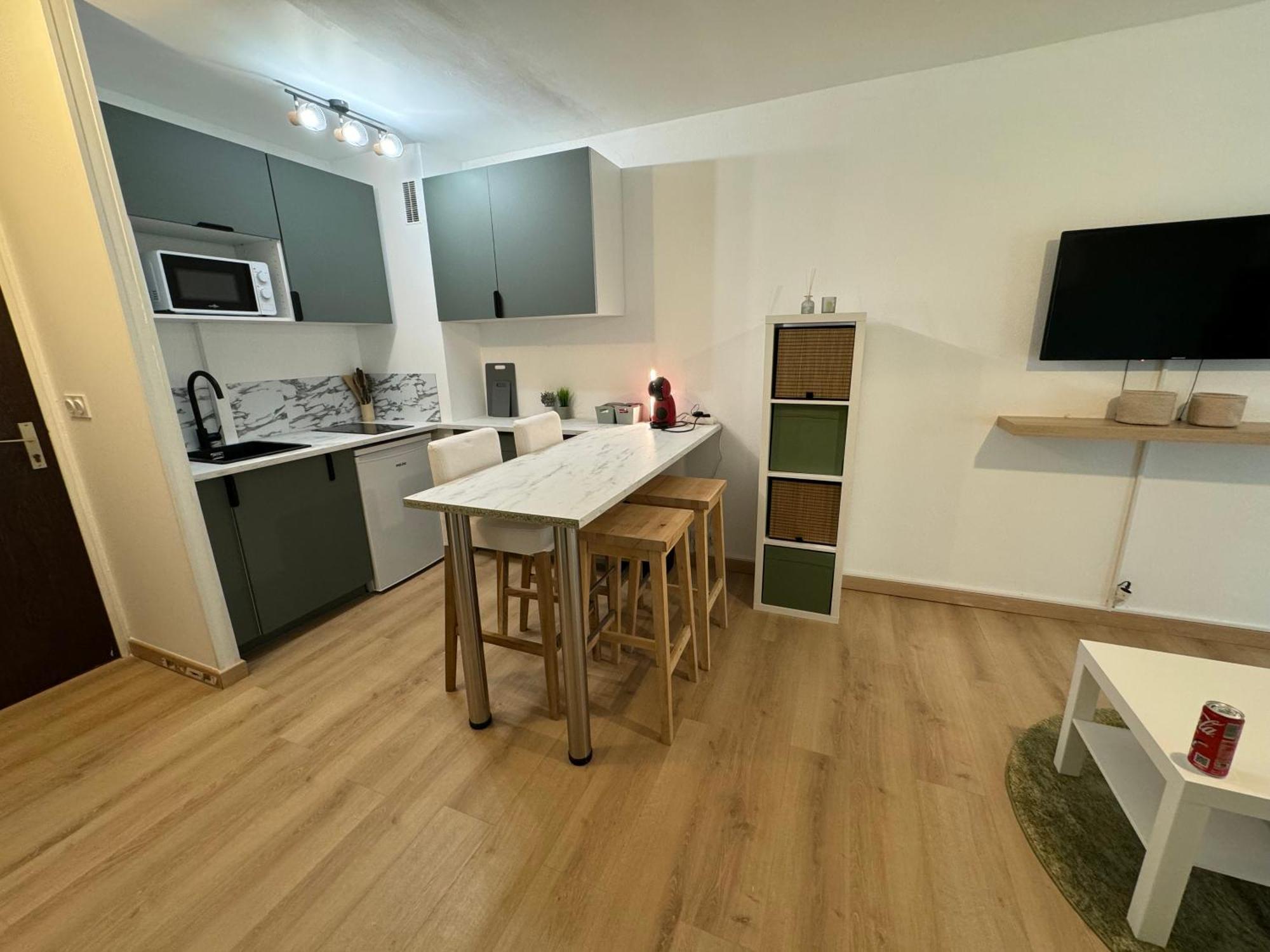 Appartement A 2 Min Des Plages 滨海图维列 外观 照片