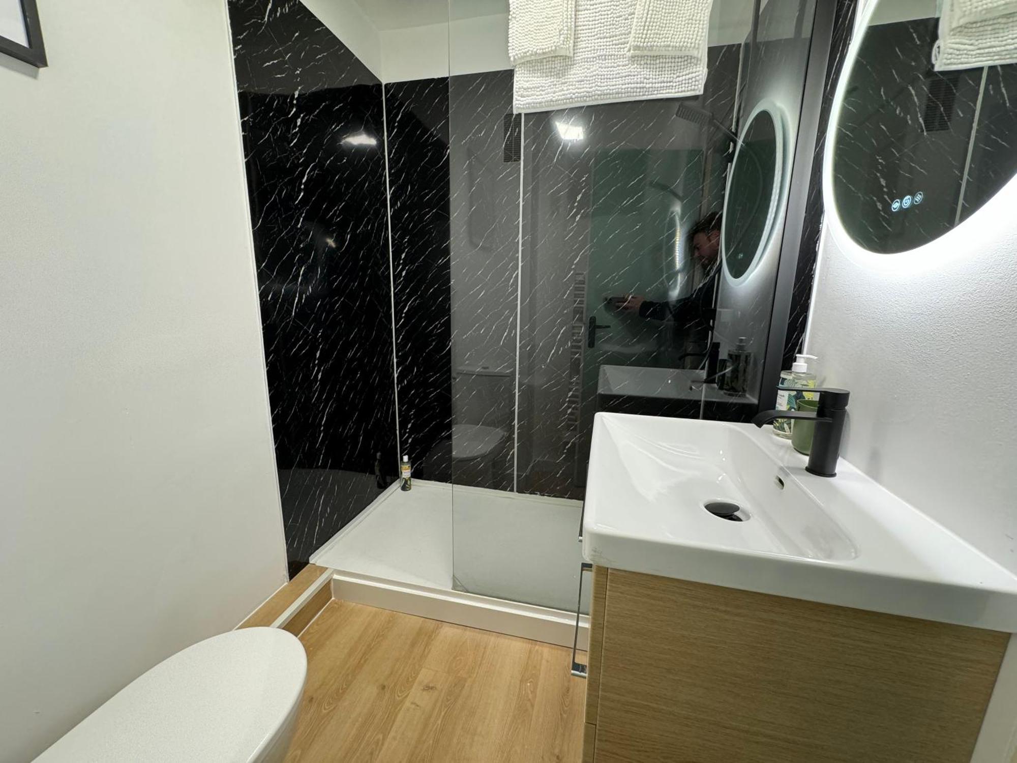 Appartement A 2 Min Des Plages 滨海图维列 外观 照片